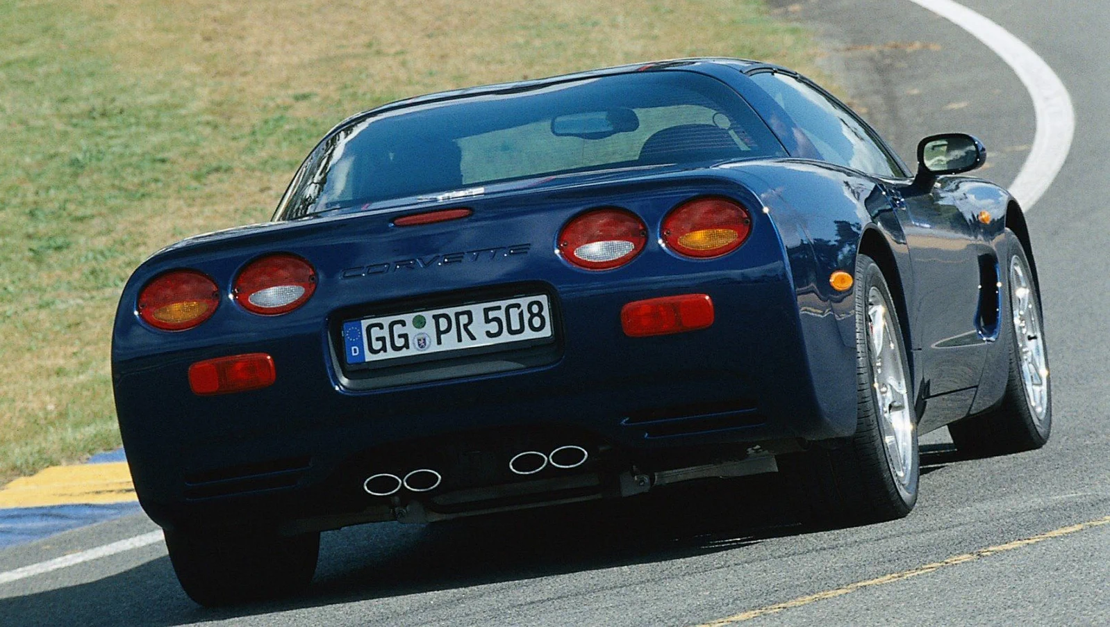 Corvette Generations/C5/C5 2004 Blue rear Z06_LeMans.webp